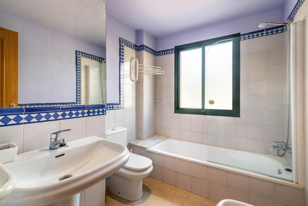 Spacious Apartment In Marbella Ngoại thất bức ảnh