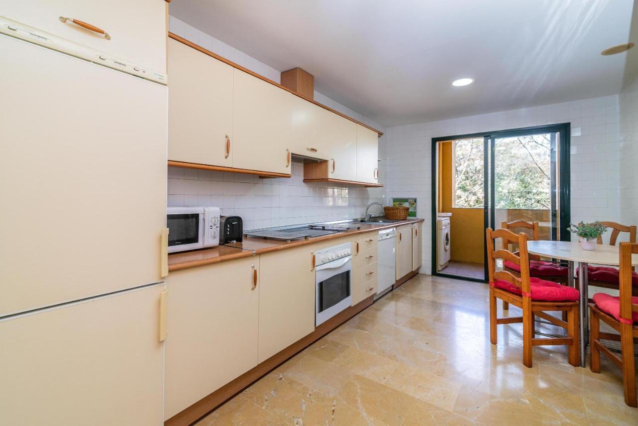 Spacious Apartment In Marbella Ngoại thất bức ảnh