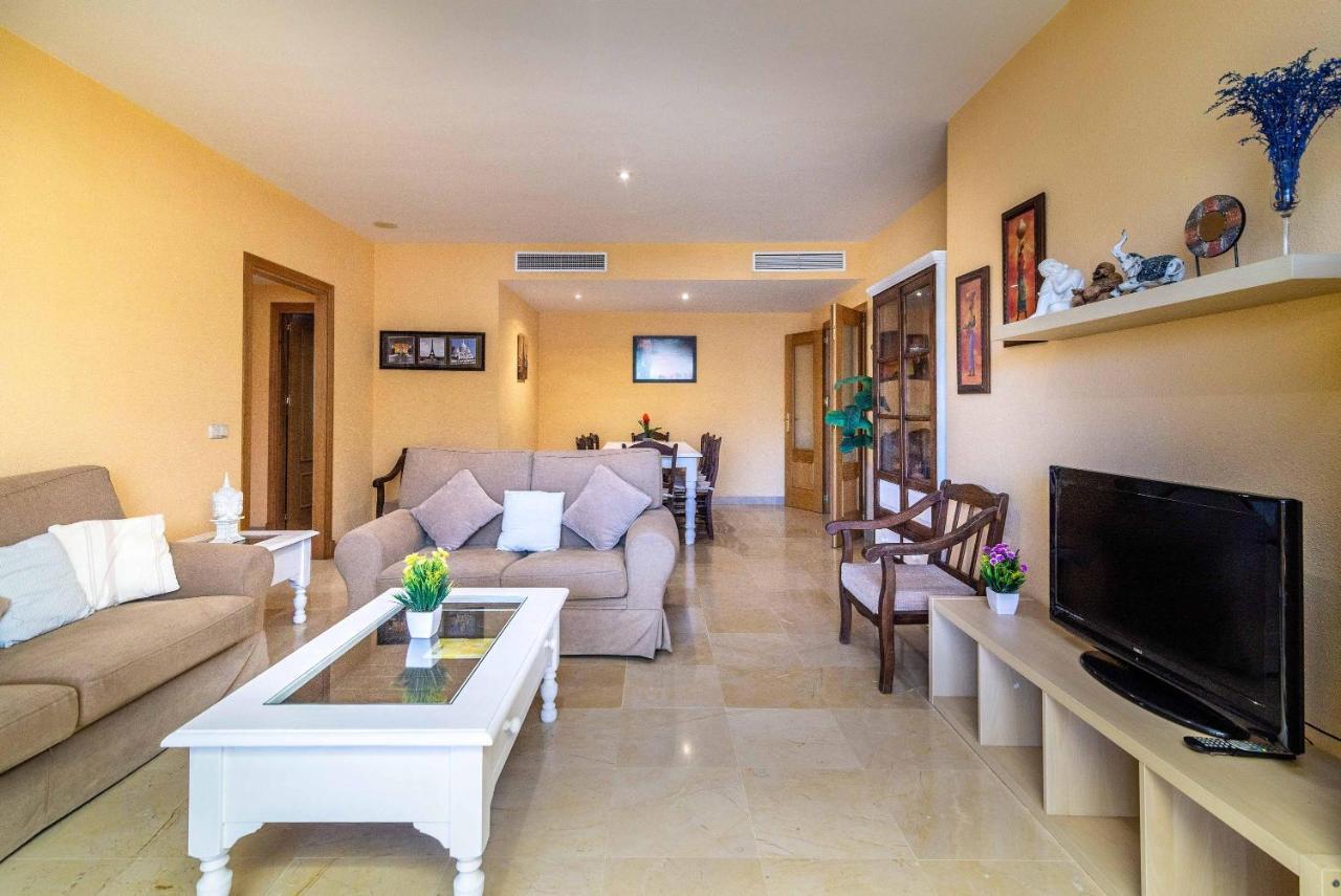 Spacious Apartment In Marbella Ngoại thất bức ảnh